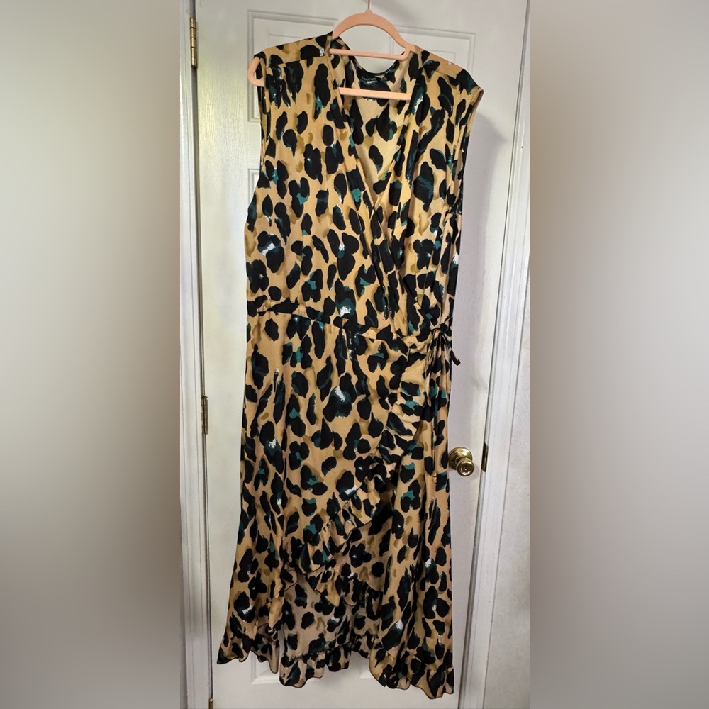 Wrap Leopard Ruffle Midi Dress - Picture 3 of 3